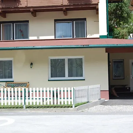 Gästehaus Daum Ursula Apartment Schwendau